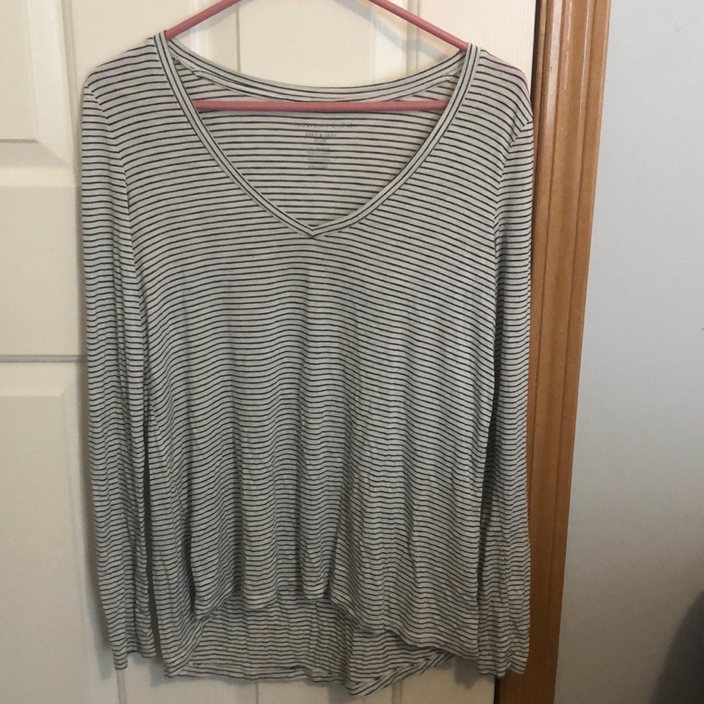 American Eagle Long sleeve T-shirt